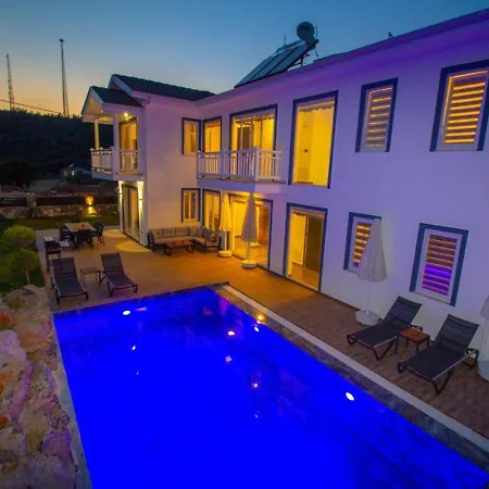 7 Kisilik Ozel Havuzlu Modern Oludeniz - Awz105 페티예