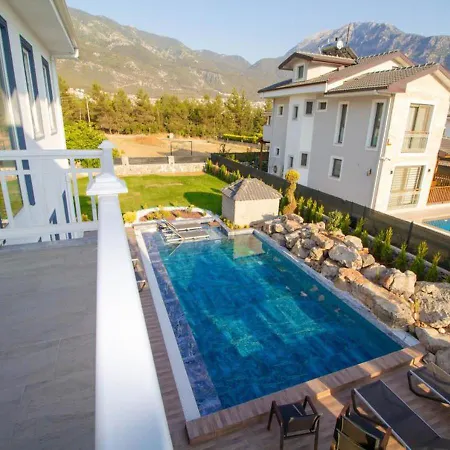 7 Kisilik Ozel Havuzlu Modern Oludeniz - Awz105 Villa